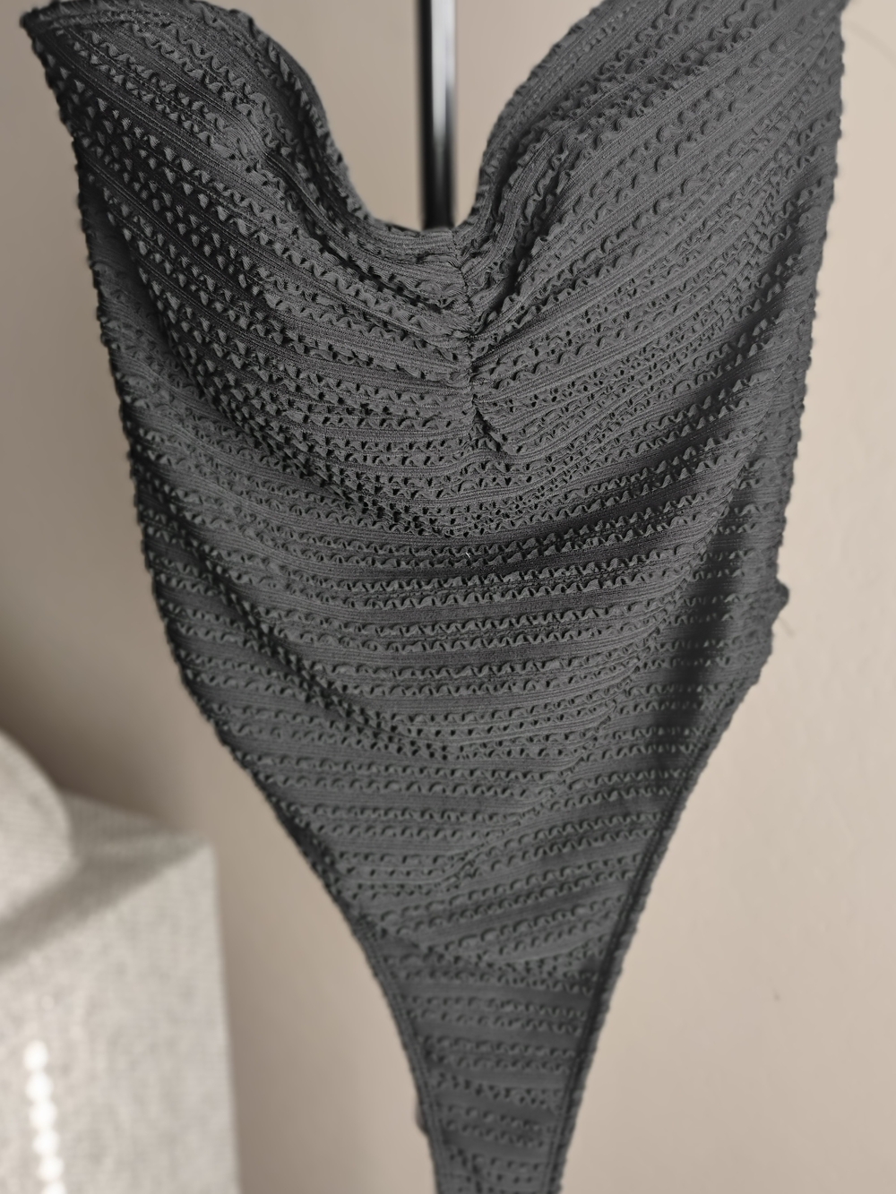 Bozzolo Size L Black Textured V-Neck One-Piece Swimsuit
